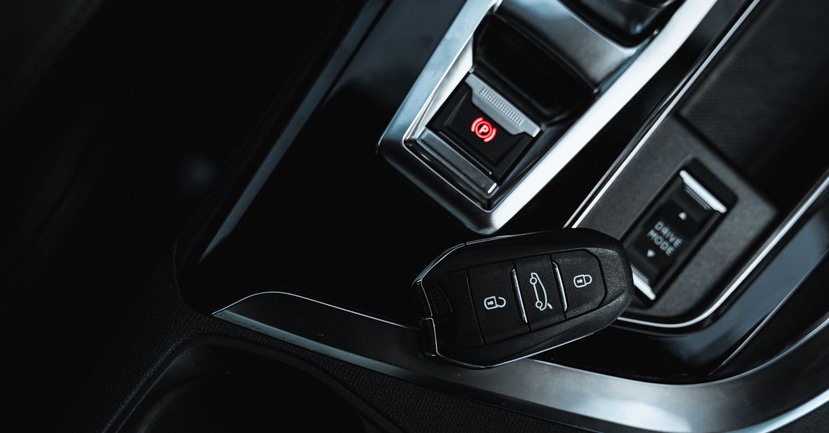 Chevrolet car key fob — Jericho Turnpike Locksmith